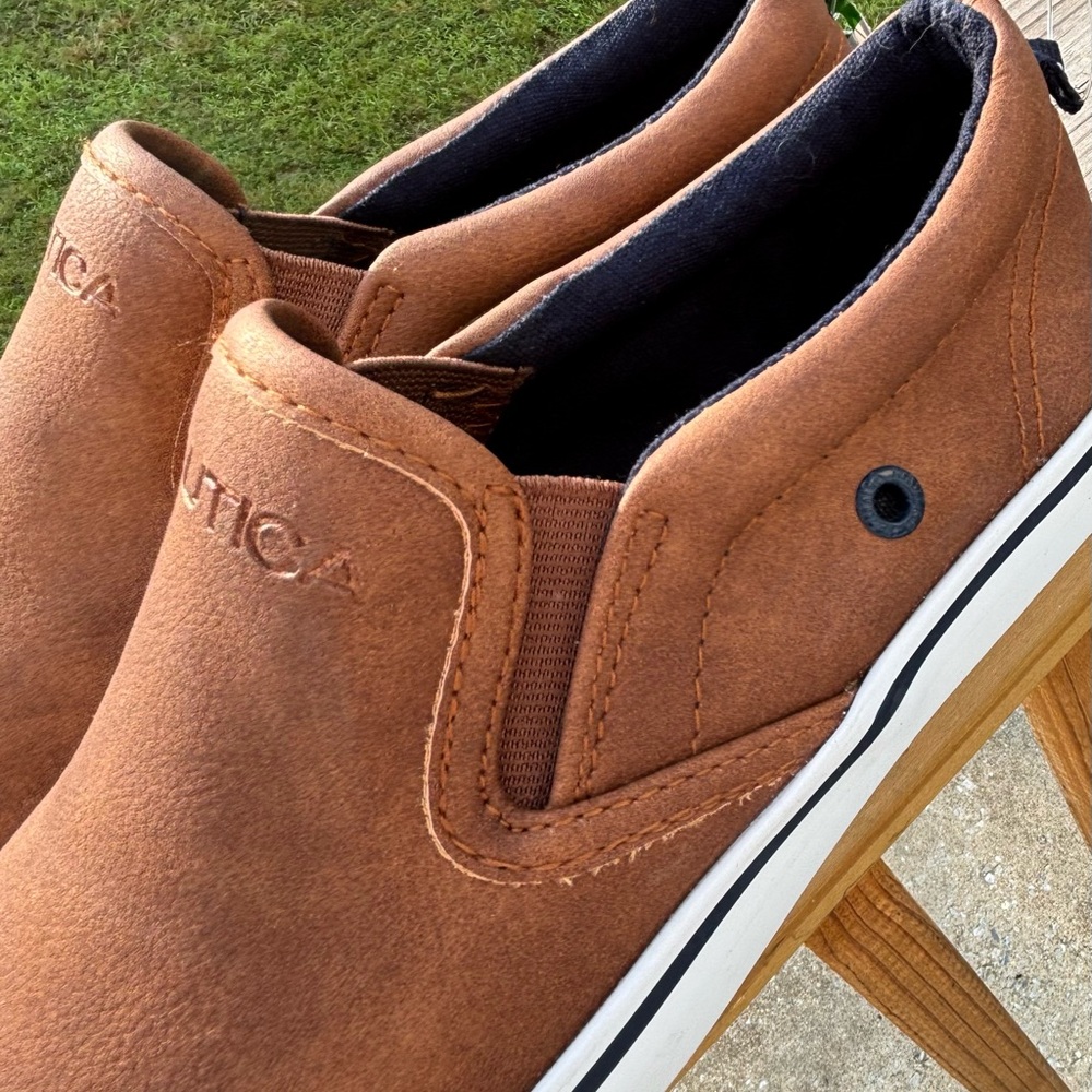 Nautica Kids slips in shoes Size 12.  New condition. Perfect for boat or play.